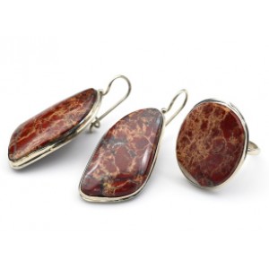 Кольцо и серьги с яшмой