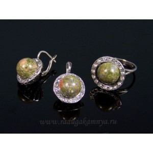 Кольцо и серьги с яшмой