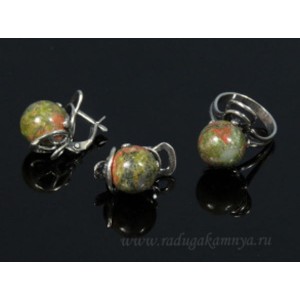 Кольцо и серьги с яшмой