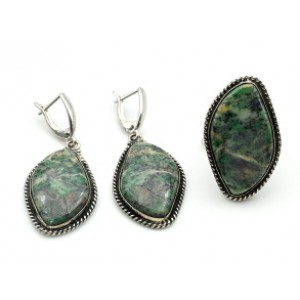 Кольцо и серьги лиственит " Грация "