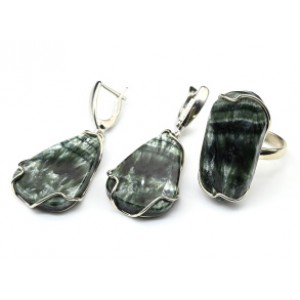 Кольцо и серьги серафинит