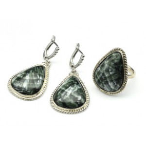 Кольцо и серьги серафинит