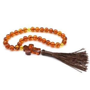 Четки янтарные с крестиком  шарик 9мм цвет  коньячный, 28см, 30 бусин