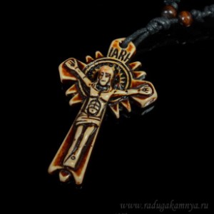 Кулон на зеркало Крест 42*67мм на шнурке 42-84см (иск.)
