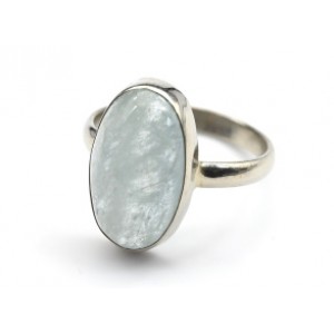 Кольцо аквамарин " Овал " 10*17мм