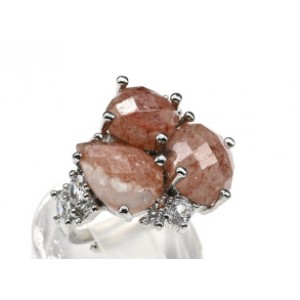 Кольцо с клубничным кварцем "Геометрия" из ювелирного сплава