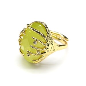 Кольцо с кошачьим глазом из ювелирного сплава цвет салатовый (иск.)