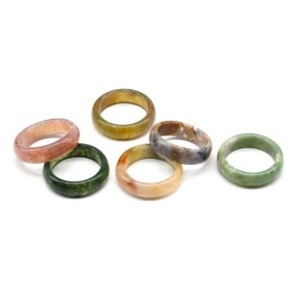 Цельное кольцо из яшмы ширина 6мм