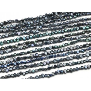 Бусины из жемчуга 4-5мм цв.черный, 35см, 117 бусин