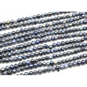 Бусины из жемчуга овал 6*7мм цв.черный, 36см, 61 бусина