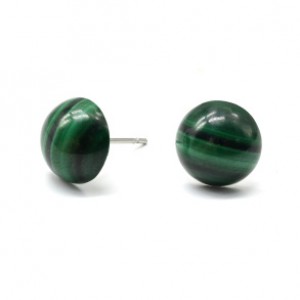 Серьги гвоздики малахит 9-10мм.