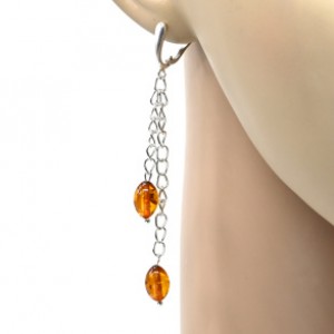 Серьги с янтарём на цепочке 2 рисинки 7*11мм цвет светло-коньячный, 7см, 4,5г (иск.) Серьги с янтарём на цепочке 2 рисинки 7*11мм цвет светло-коньячный, 7см, 4,5г (иск.)