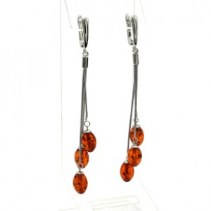 Серьги на цепочке с янтарём 3 рисинки 7*11мм цвет коньячный, 7см, 6,3г (иск.)