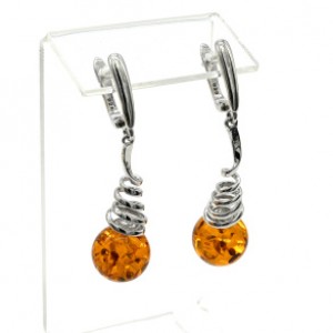 Серьги с шариком из янтаря 12мм на спиральке коньячный, 3,5см, 6,1г (иск.)