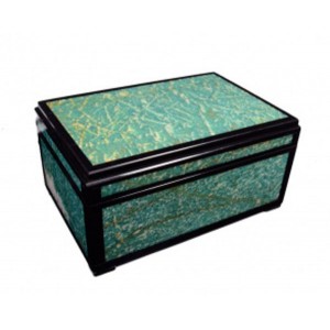 Ларец из Уральского амазонита 150*105*70мм.