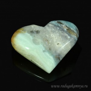 Сердце из амазонита 62*49*23мм, 82г