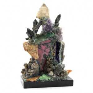 Гора самоцветов 117*63*198мм.