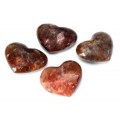 Сердце из кварца с гематитом 72*57*35мм Сердце из кварца с гематитом 72*57*35мм