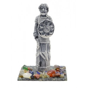 Сувенир из змеевика и мрамолита "Даждьбог" большой 85*65*125мм. Сувенир из змеевика и мрамолита "Даждьбог" большой 85*65*125мм.