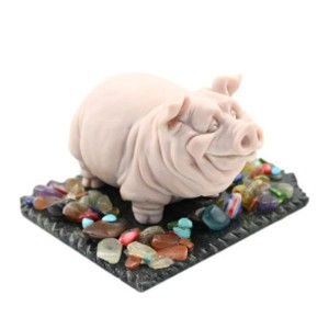 Сувенир из змеевика и мрамолита "Свин стоит" 110*80*60мм.