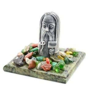 Сувенир из змеевика и мрамолита "Сварог" малый 60*60*47мм