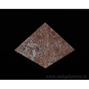 Пирамида из креноида 80мм.