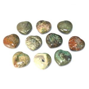 Сердце из коралла зеленого 48*46*20мм