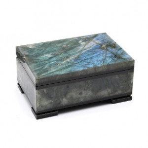 Шкатулка из лабрадорита "Иризация" 90*60*43мм.