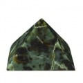 Пирамида из нефрита 45*45*28мм
