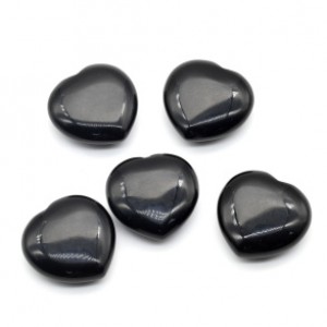 Сердце из обсидиана 30*29*11мм, 16г