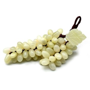 Виноград из камня оникс 75 ягод