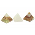 Пирамида из камня оникс 40*40*40мм