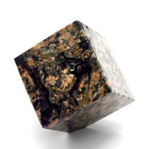 Кубик из флюорита 44*45мм, 231г.