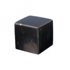 Куб из шунгита полированный, сторона 20-25мм