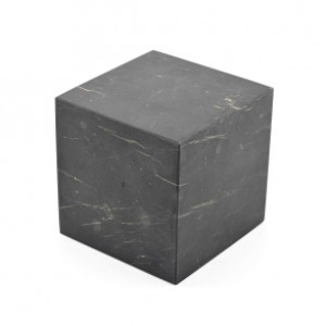 Куб из шунгита неполированный, сторона 70-75мм.