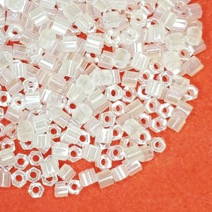 Бисер TOHO HEXAGON №11 цвет 141 белый перламутр 5 граммов Япония