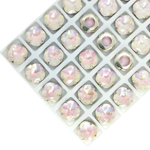 Стразы Премиум Phantom Кушон 10*10 мм бледно-розовый/оправа никель, 1 штука