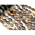 Бусины из агата коричневого т.овал 18*25мм, 39,5см, 16 бусин Бусины из агата коричневого т.овал 18*25мм, 39,5см, 16 бусин