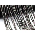 Бусины из гематита квадратик 2*1мм цв.черный хамелеон, 38,5см, 384 бусины