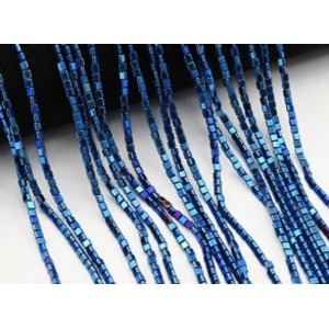 Бусины из гематита треугольные 3*3мм цв.синий, 40см, 139 бусин