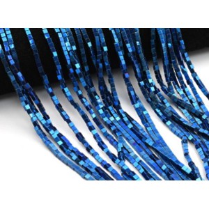 Бусины из гематита кубик 3мм цв.синий, 40см, 136 бусин