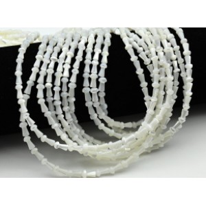 Бусины из перламутра "грибочек" 4*8мм цв.белый, 39см, 48 бусин Бусины из перламутра "грибочек" 4*8мм цв.белый, 39см, 48 бусин