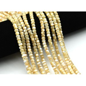 Бусины из перламутра рондель 5*4мм цв.кремовый, 40см, 97 бусин