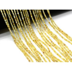 Бусины из опала желтого кубик гр.2,5мм, 38,5см, 163 бусины