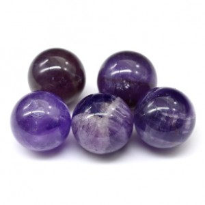 Шарики камень аметист 14мм, 10шт. Шарики камень аметист 14мм, 10шт.