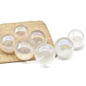 Шар из горного хрусталя тонированный, диаметр 29-30мм, 35-42г.