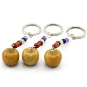 Брелок яблоко из кварца желтого "7 чакр" 20*20мм