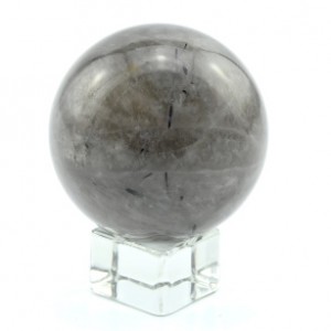 Шар из раухтопаза (дымчатого кварца) с турмалином, диаметр 54мм, 218г Шар из раухтопаза (дымчатого кварца) с турмалином, диаметр 54мм, 218г