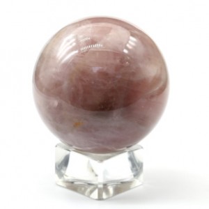 Шар из розового кварца мадагаскарского 54мм, 229г
