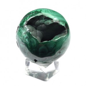 Шар из малахита с жеодой  55мм, 313г